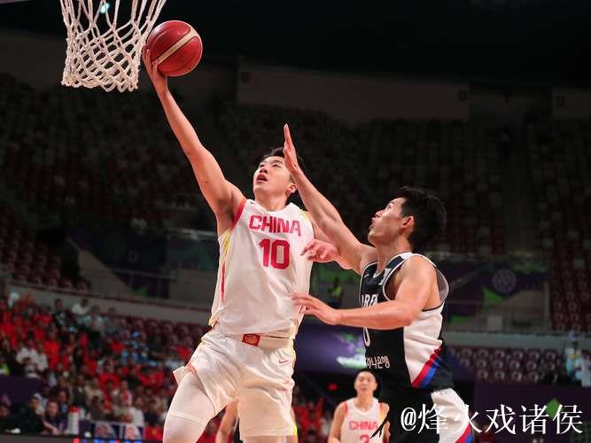 青春淬火铸荣光 中国男篮亚洲杯展现韧性与希望