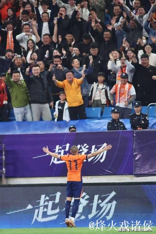 内马尔队友 青岛姆巴佩 他跟王钰栋争中超5月MVP！